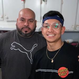 Meet your Posher, Aron